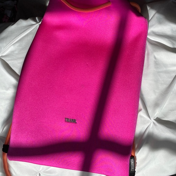 Triangl draw string backpack - Picture 1 of 7